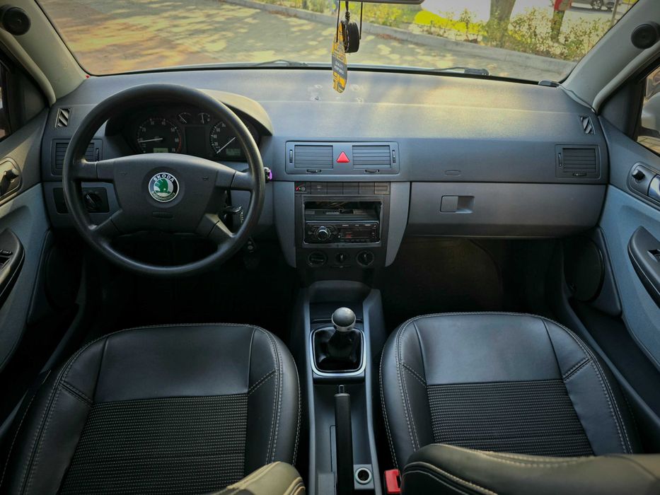 Skoda Fabia 2001г.в. 1.4 газ-бензин, механика
