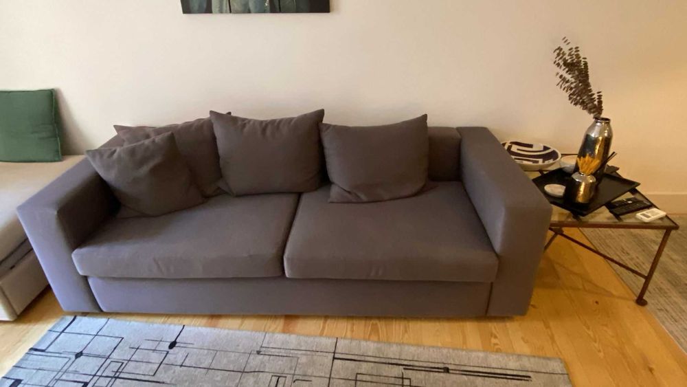 Sofás de dois e três lugares