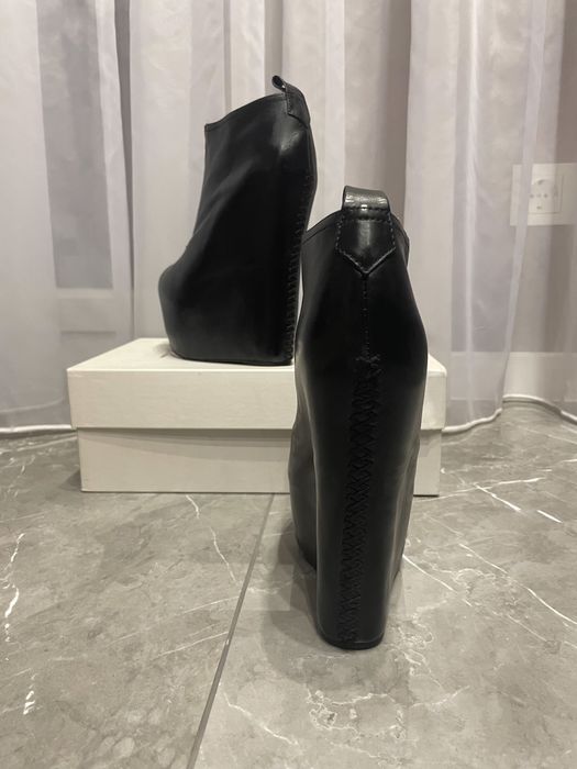 Ботильоны Jeffrey Campbell 37