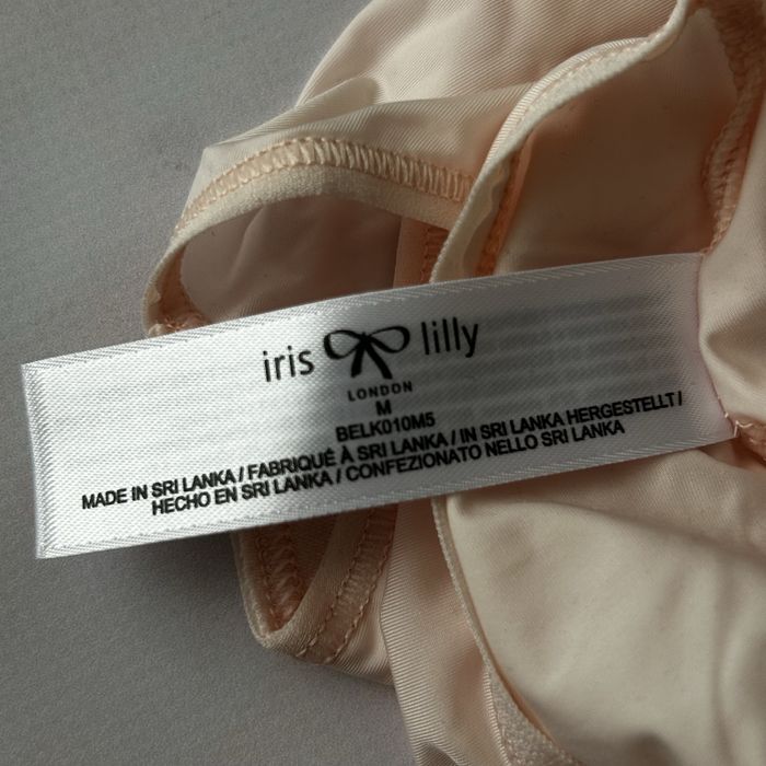 Набір жіночих трусиків Iris & Lilly London 5 шт. Розмір M