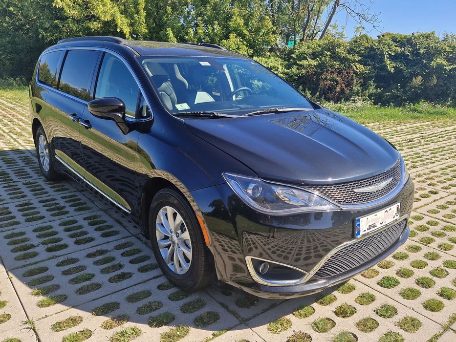 Chrysler Pacifica