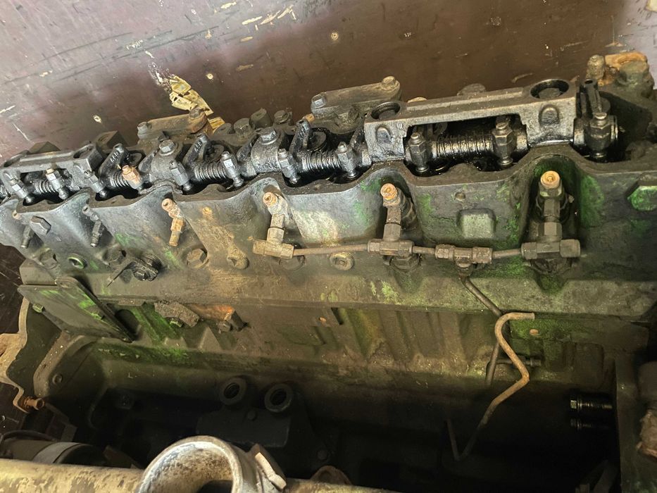 Silnik John Deere 6068