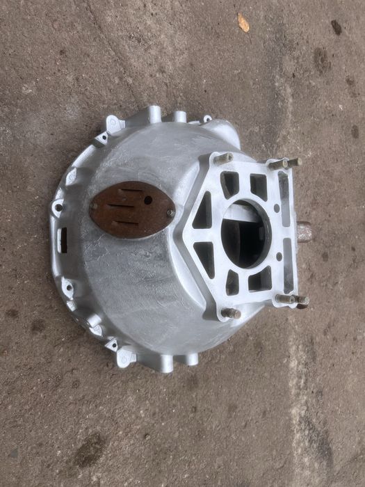 Кожух маховика картер Газ 3309ВалдайПаз,Газ 66 Газ 3307 Газ 53