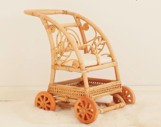 Wózek dla lalek rattanowy drewniany wózek dla lalek