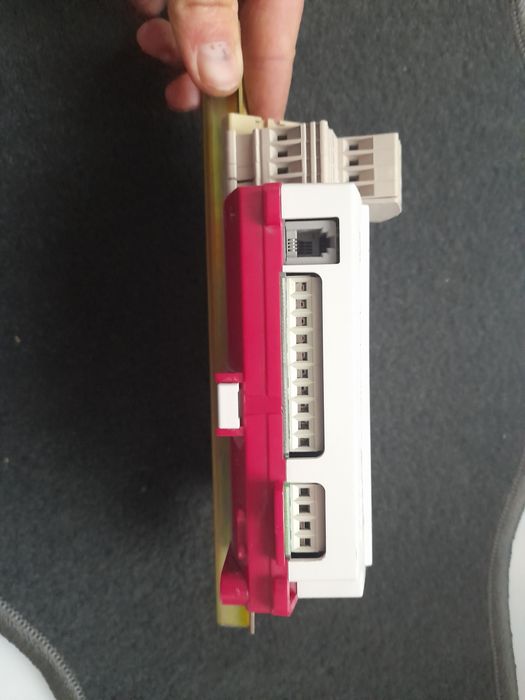 Контроллер TAC Xenta 100