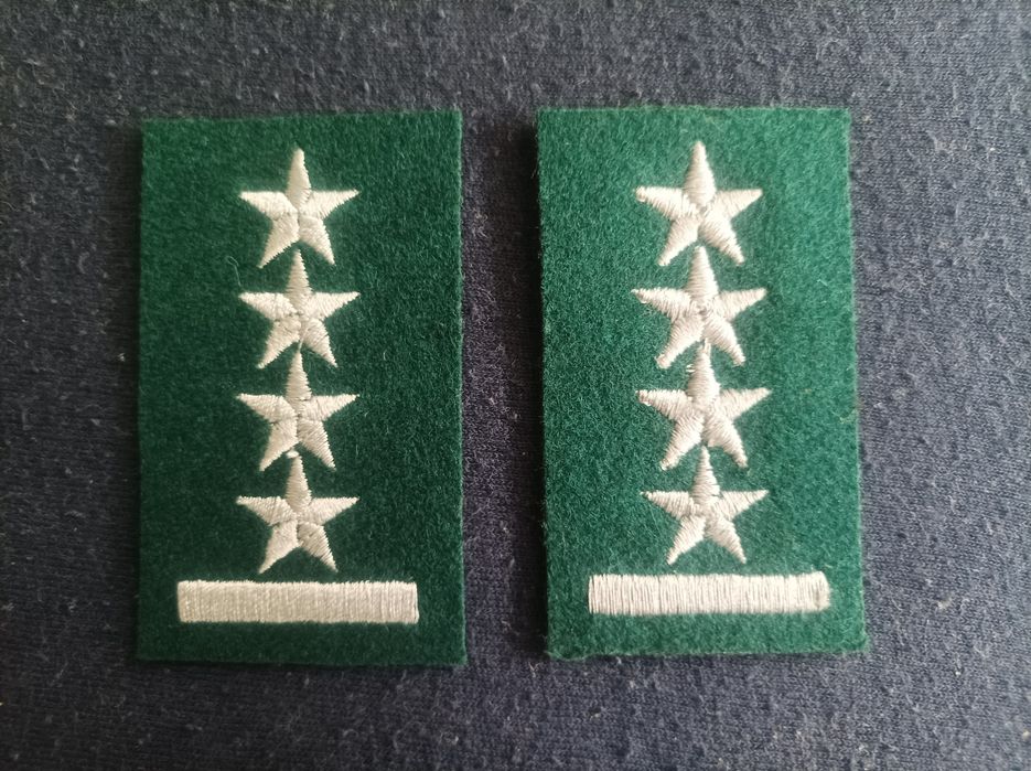 Oznaka stopnia na beret kapitan x 2
