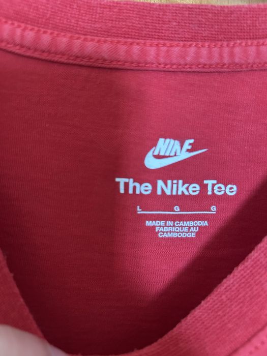 Tshirt The Nike Tee vermelha tamanho L
