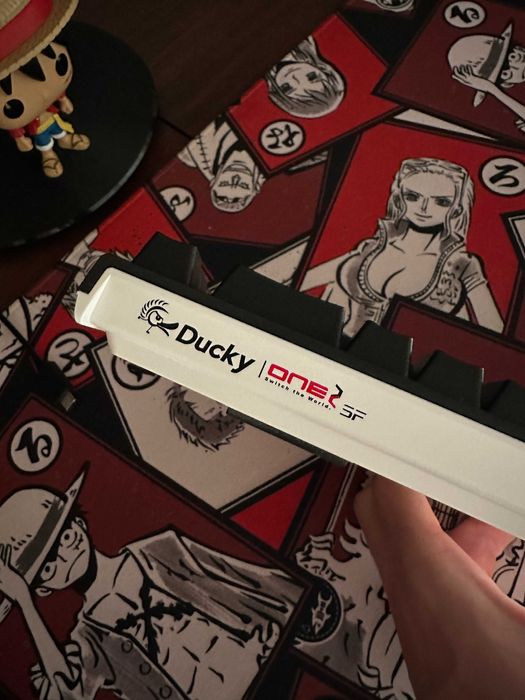 Teclado mecânico Ducky One SF