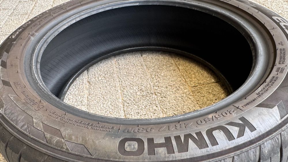 Pneu kumho ecsta hs52 205/50 zr17 93w – excelente estado