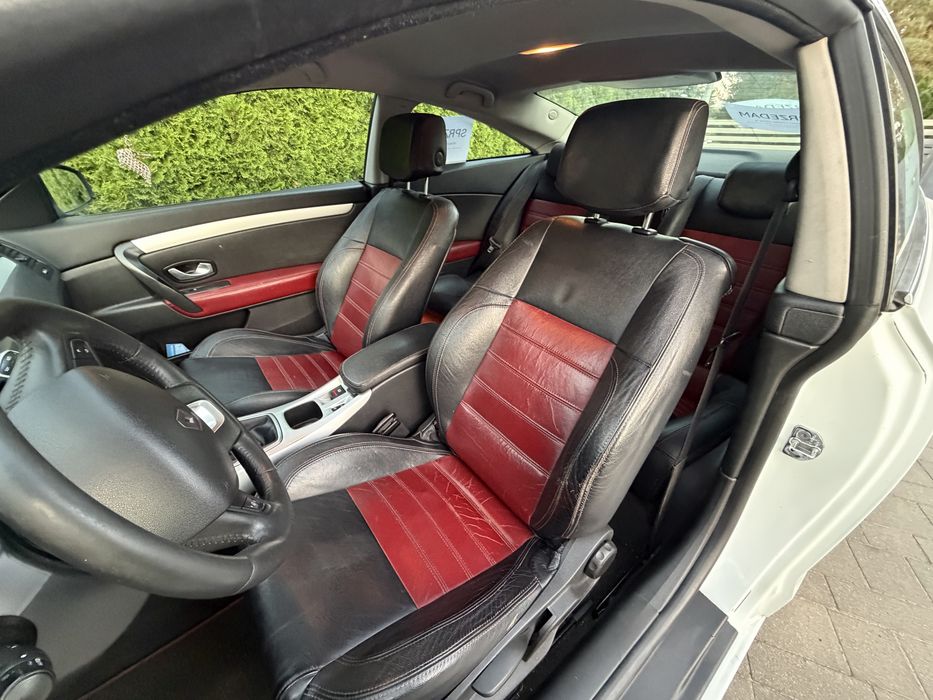 Renault Laguna III Coupe 2009