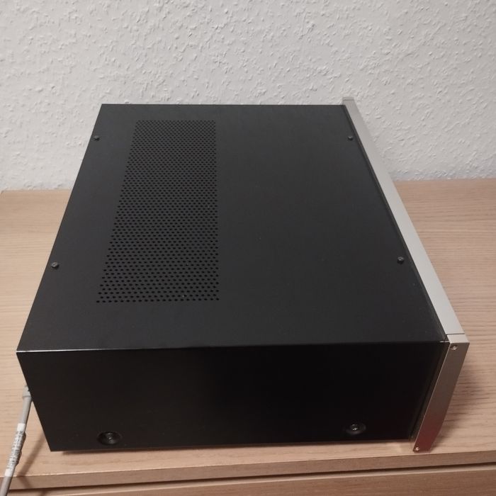 Radio Tuner ACCUPHASE T 101, stan idealny.