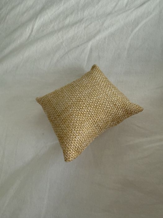 Poduszka na zegarek i bransoletki