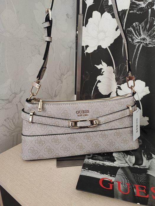 Сумка кроссбоді гесс Guess великий вибір в наявності