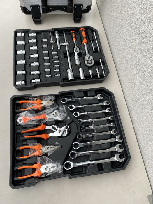 набор инструментов набір інструментів 409 предметів набір ключів