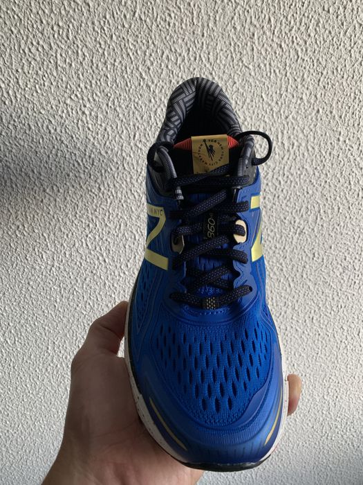 Tenis corrida New Balance 860 v8 edicao especial NY Marathon