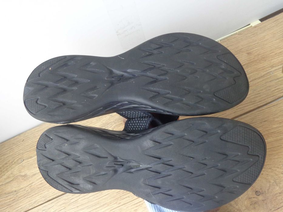 Шлепанцы, шлепки crocs skechers