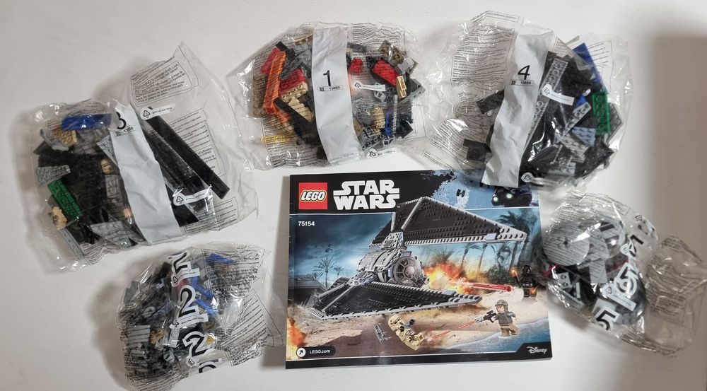 Lego Starwars 75154 TIE Striker