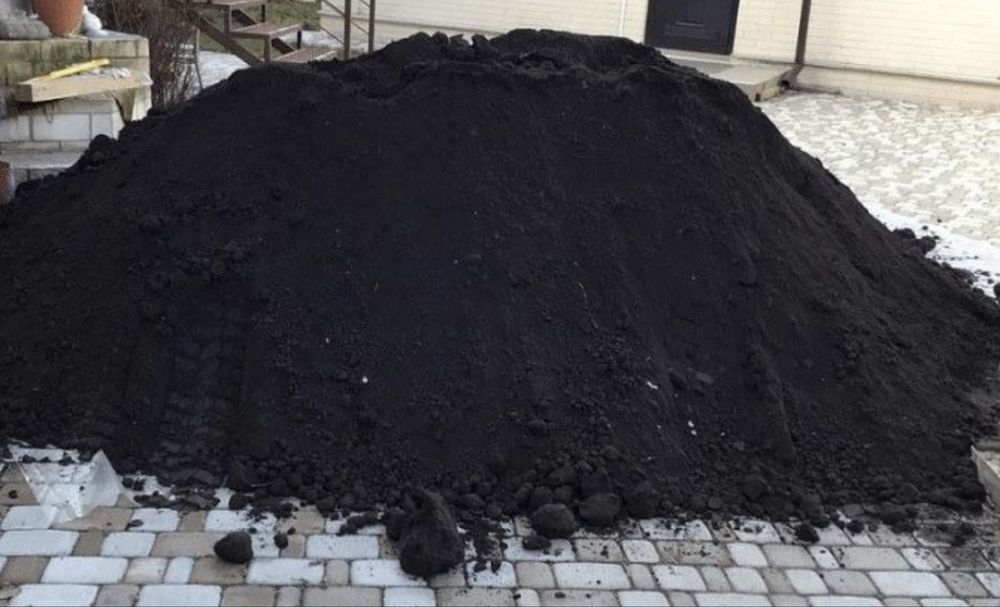 Продаю чорнозем з доставкою.
