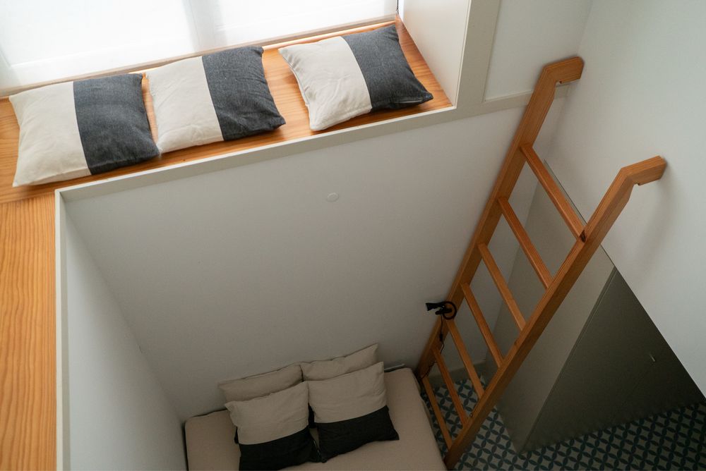 Apartamento T0 Duplex na Rua do Almada