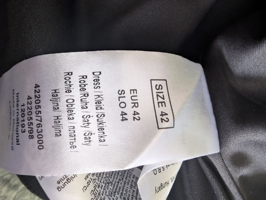 Orsay smukła sukienka czarno brązowa w motyle rozmiar 42