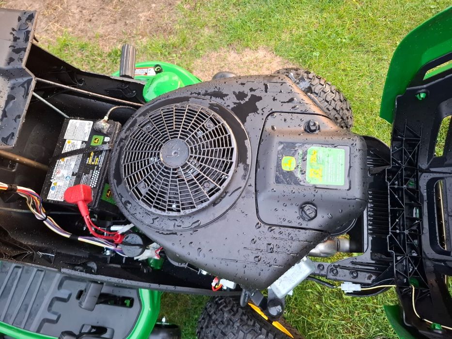 John Deere S130  traktorek kosiarka z USA 22KM  jak nowy jedyne 1.8mh