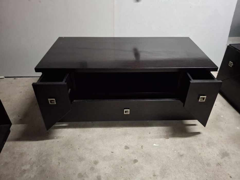 Móvel de sala preto