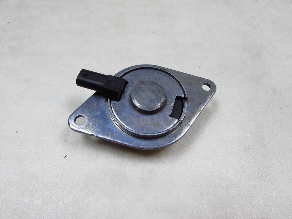 OPEL ASTRA IV J 1.4 B CZUJNIK ZMIENNYCH FAZ 55562223