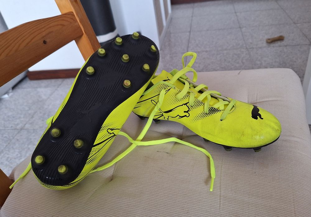 Chuteira infantil Puma