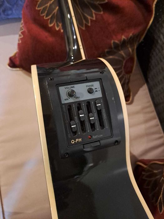 Guitarra Tenson Grand Auditorium GA10-CE (Preta)