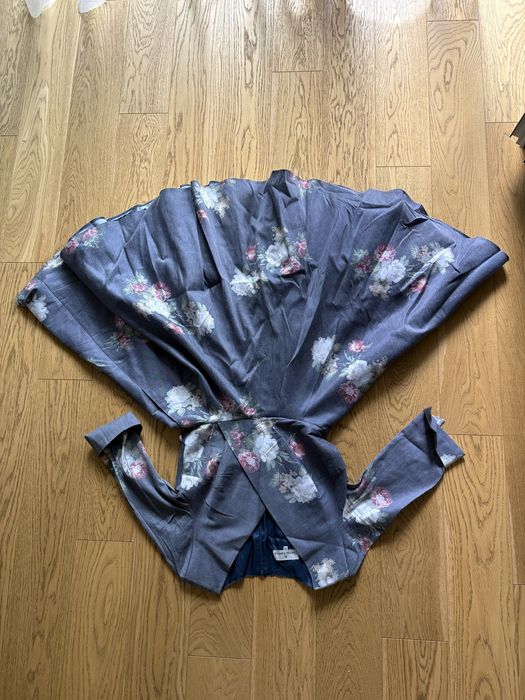 Sukienka stylizowana na lata 50