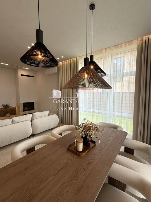 Стильний дизайнерський будинок 200 м² у Ходосівці. Продаж без комісії!