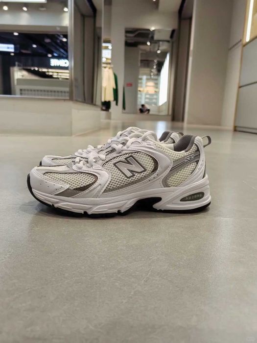 New Balance NB MR530 AD Srebrny r.40