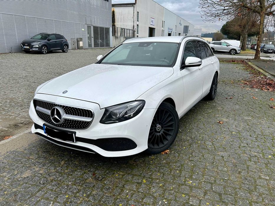 Mercedes E 220 carrinha 194cv caixa 9