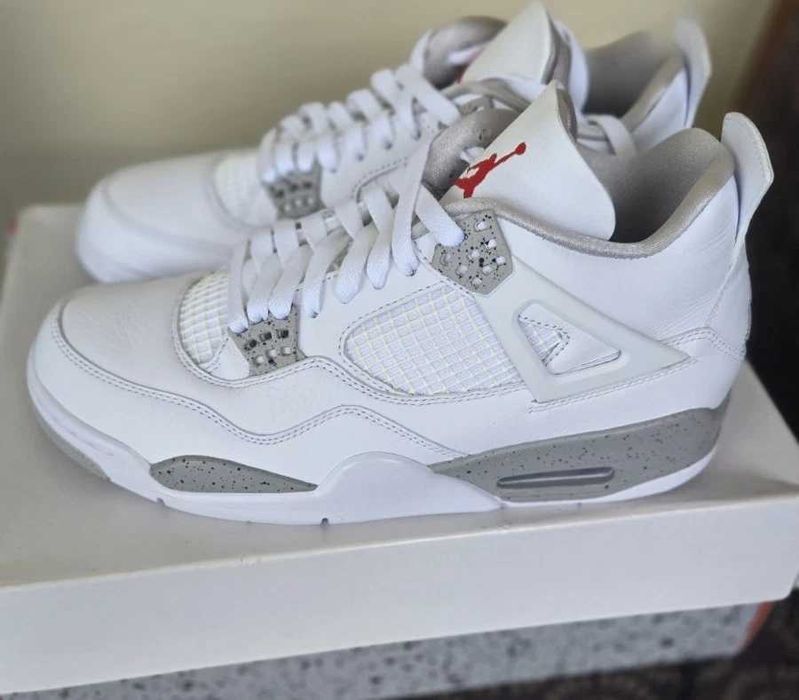Jordan 4 Retro White Oreo r.39