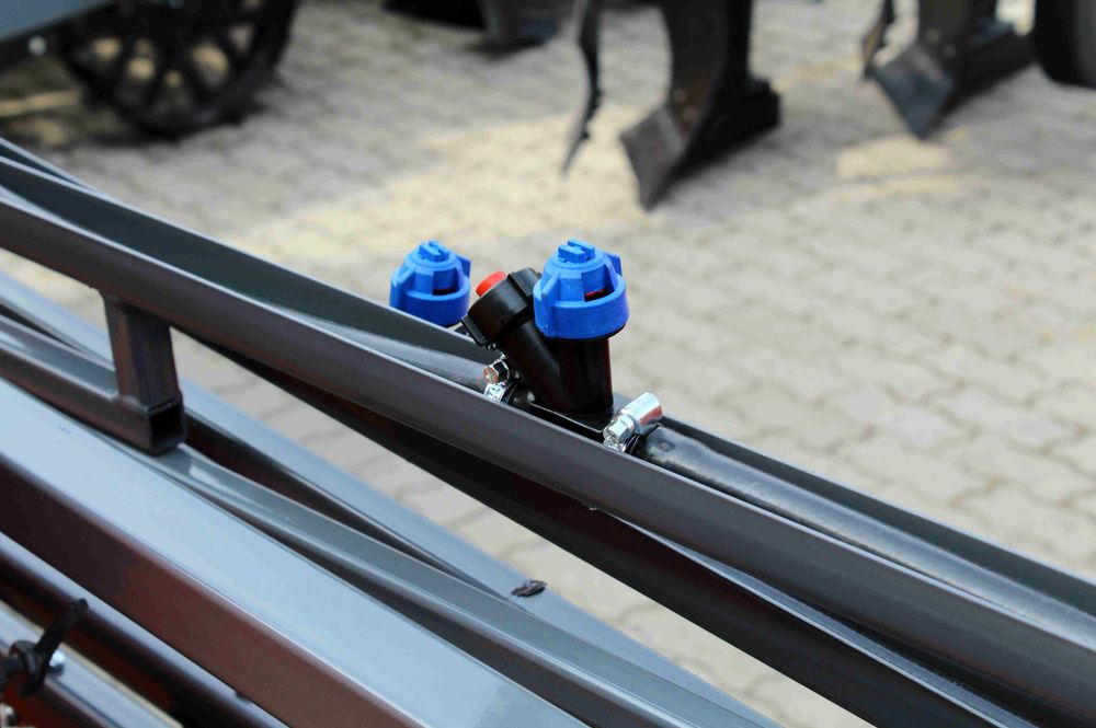ГАРАНТІЯ ЯКОСТІ -  VINMET опн 400х12 обприскувач навісний оприскувач