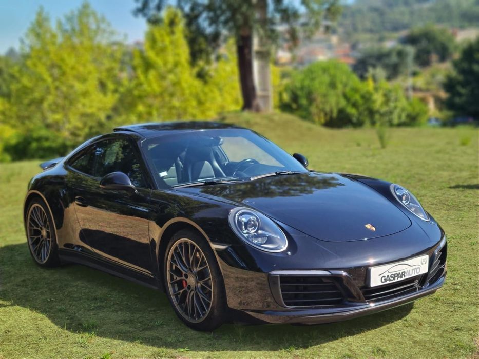 Porsche 911 Carrera 4 S PDK