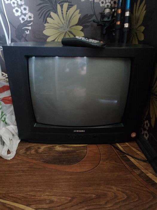 Телевизор Самсунг