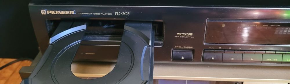 Leitor de CDs Pioneer