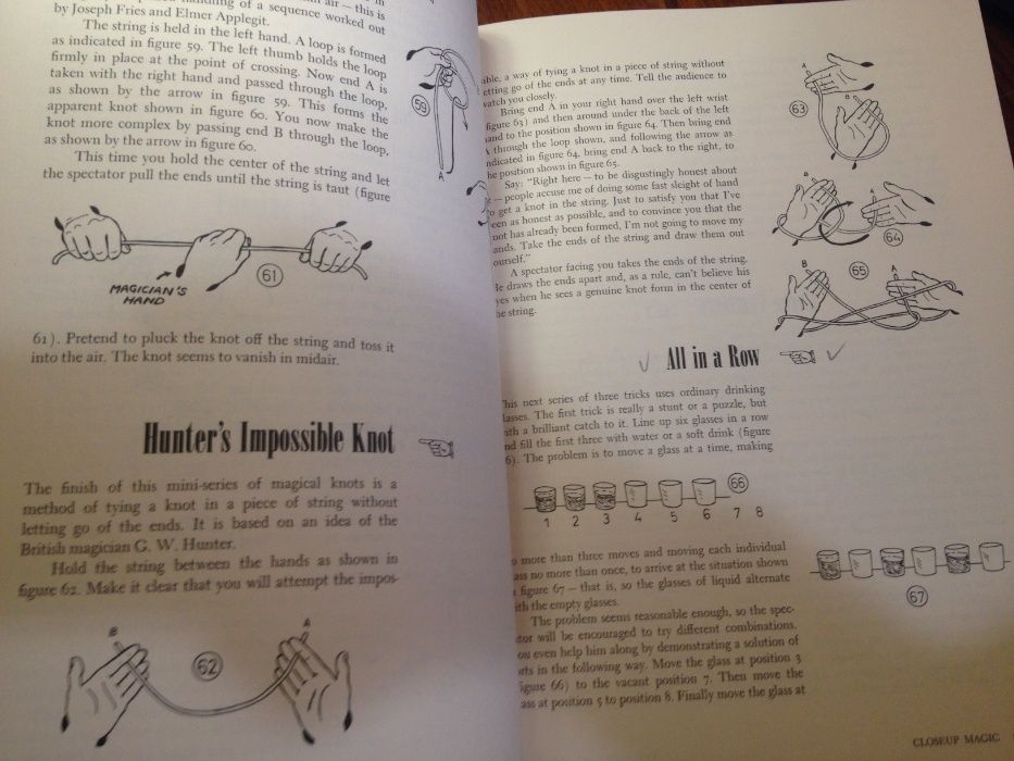 Karl Fulves - The magic book: A conjurer's collection of dazzling effe