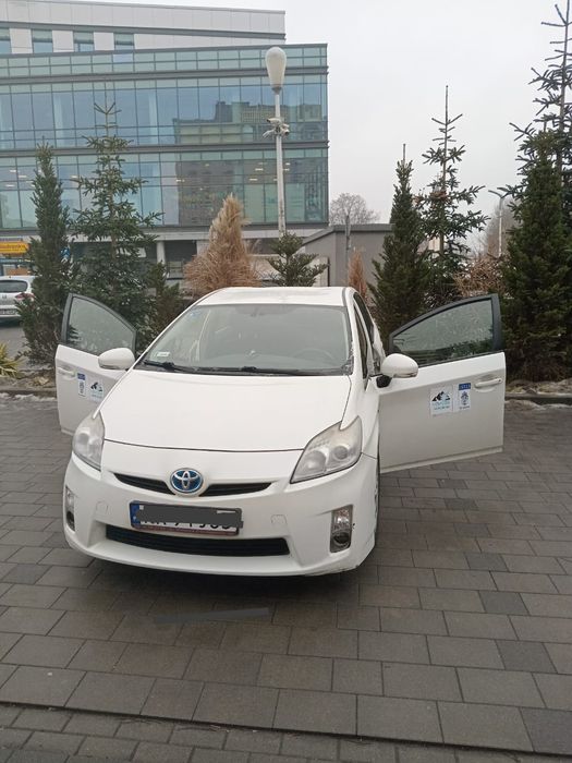 Sprzedam TOYOTA PRIUS Hybrida 1,8 +LPG  2009rok