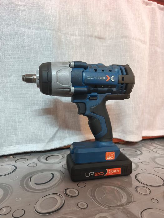 Máquina de impacto Dexter