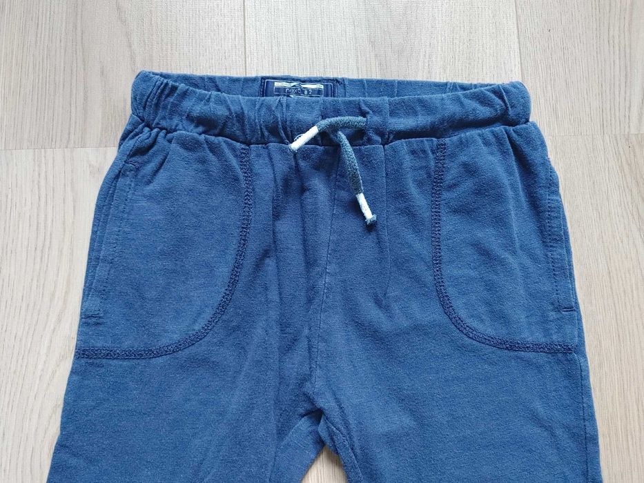Next cienkie letnie spodnie 116