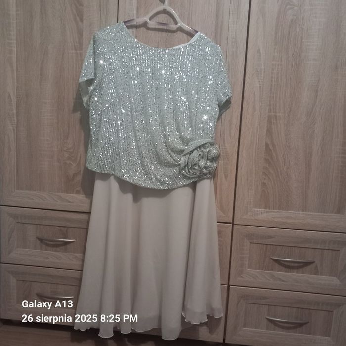 Sukienka  na wesele uroczystości