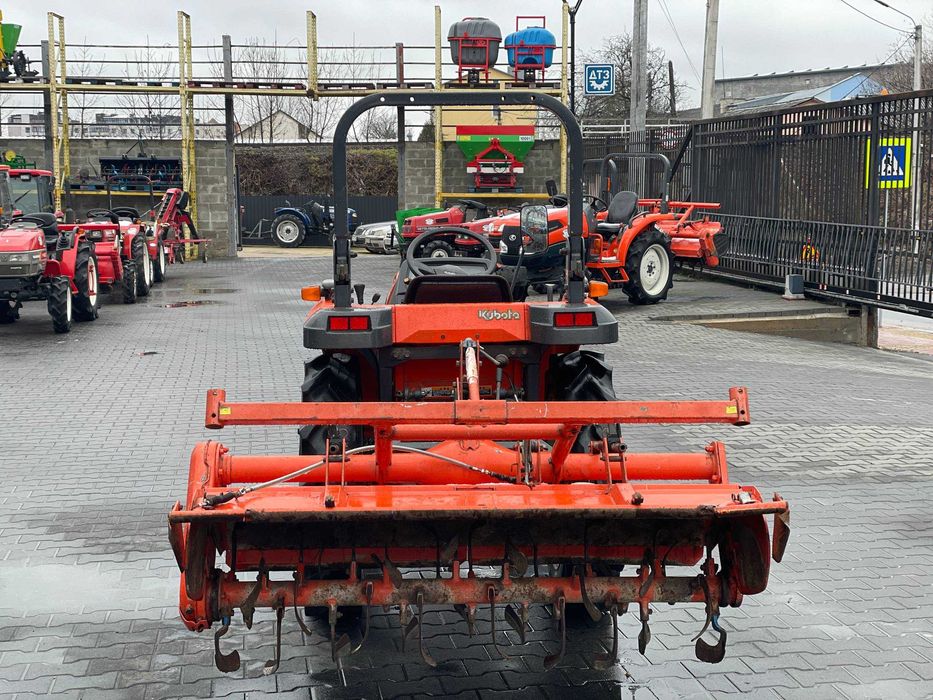 Трактор Японський Kubota GT21