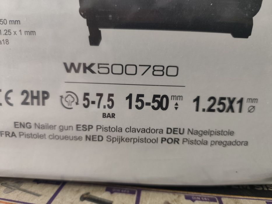 Pistola pregos 1,2 até 5 cm nova na caixa