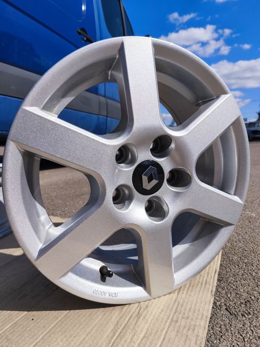 Диски Renault Megane Scenic Zoe Kangoo Nissan Leaf NV200 Tino KIA Soul Ceed Cerato K3 Venga Hyundai Elantra i30 iX20 Sonata Venue Suzuki R15(5*114,3)