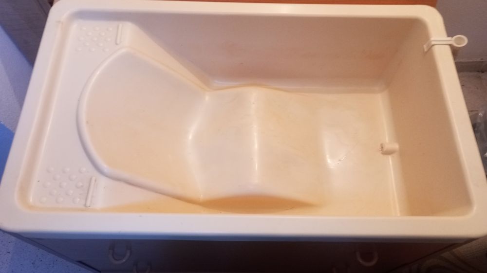 Cómoda banheira para bebé