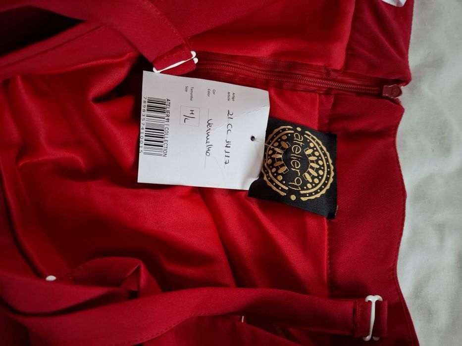 Vestido senhora cor vermelha