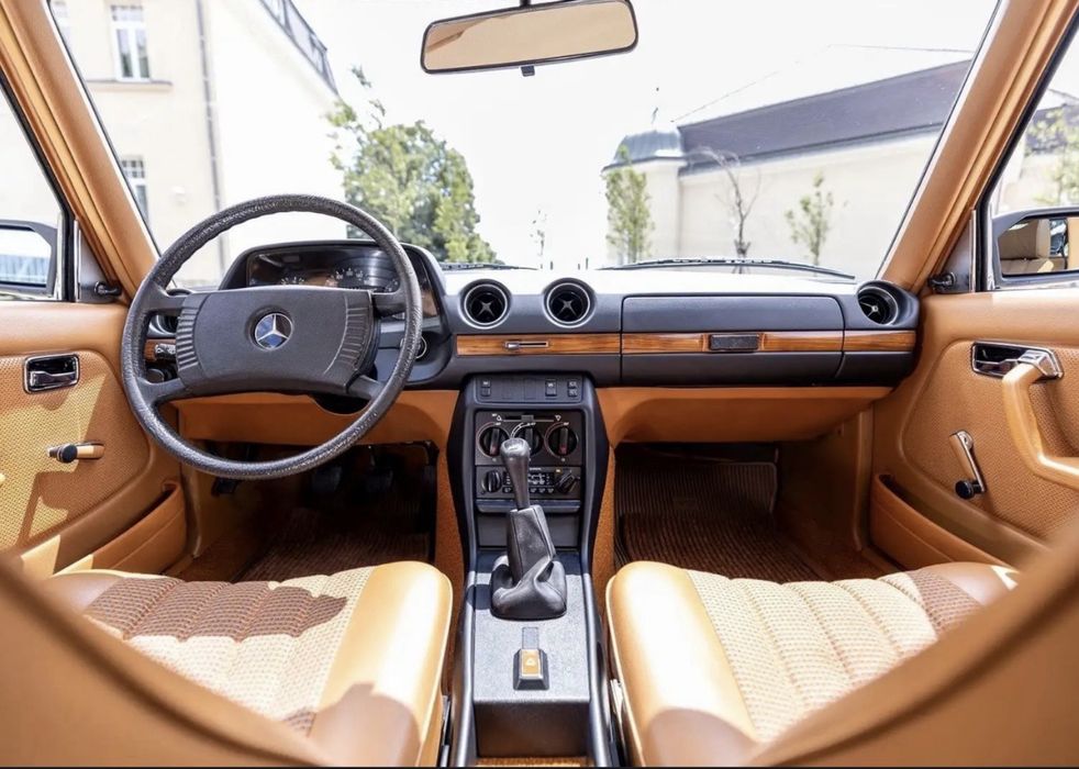 PEÇAS Mercedes W123 220D