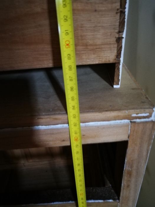 Cômoda de madeira 100x83x46 cm